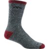 darn tough mountaineering socks