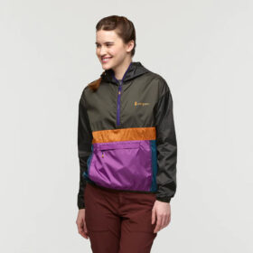 Teca Windbreaker